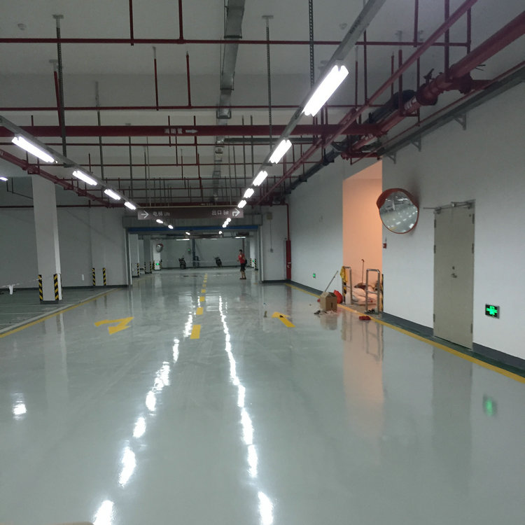 環氧樹脂地坪漆_滄晟地坪漆廠家:地坪涂裝表面打磨處理