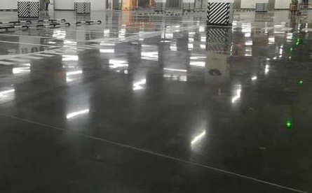 混凝土地坪表面需要重鋪時(shí)要考慮哪些問(wèn)題？